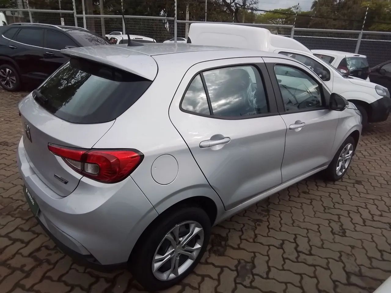Fiat Argo Drive 1.0 Firefly 2026 - Foto 4