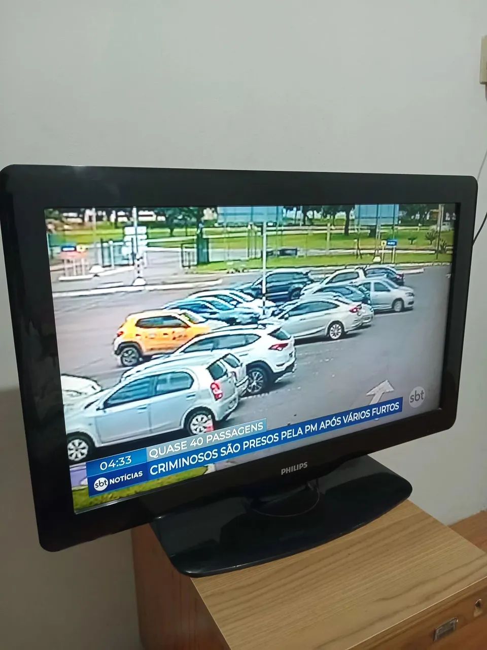 Tv Philips 32 polegadas (NÃO É SMART) - Foto 2