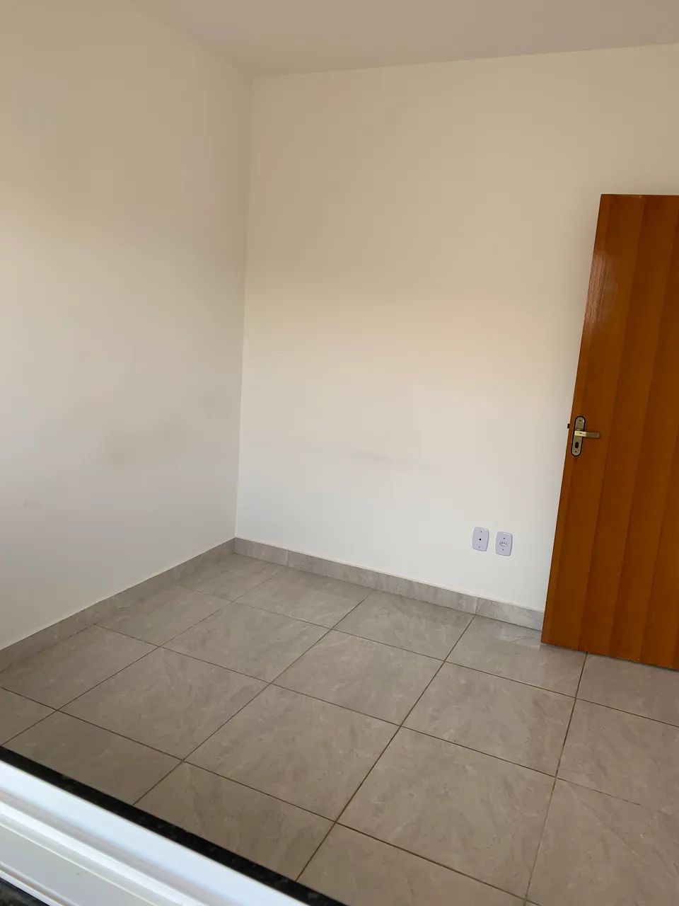 ALUGO APT 2 QTS EM ÁGUAS LINDAS - Foto 5