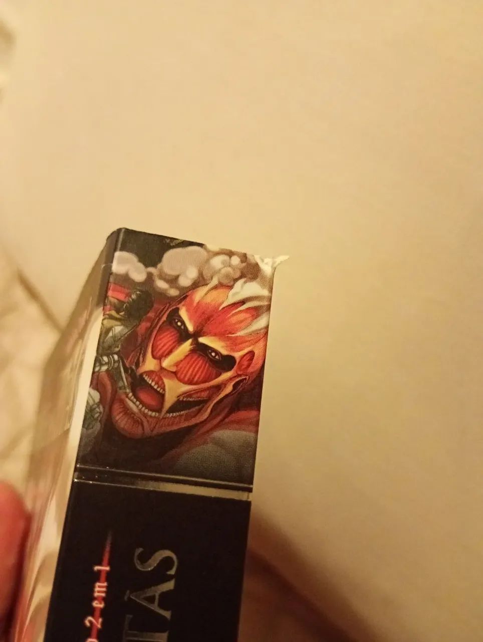 Ataque dos Titãs 2 em 1 (Volume1) - Foto 4