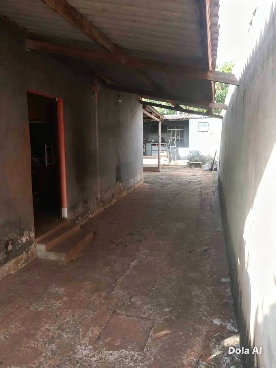 Vende-se Imóvel com 2 Casas no Terreno - Foto 3