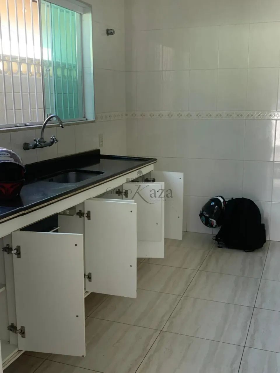 Casa Comercial e Residencial - Bosque dos Eucaliptos - 4 Dormitórios - 234m². - Foto 4