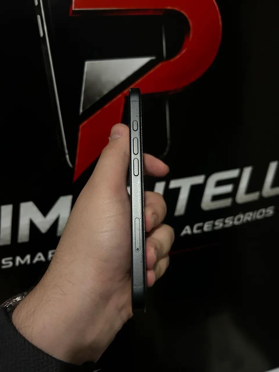 IPHONE 16 - Foto 4