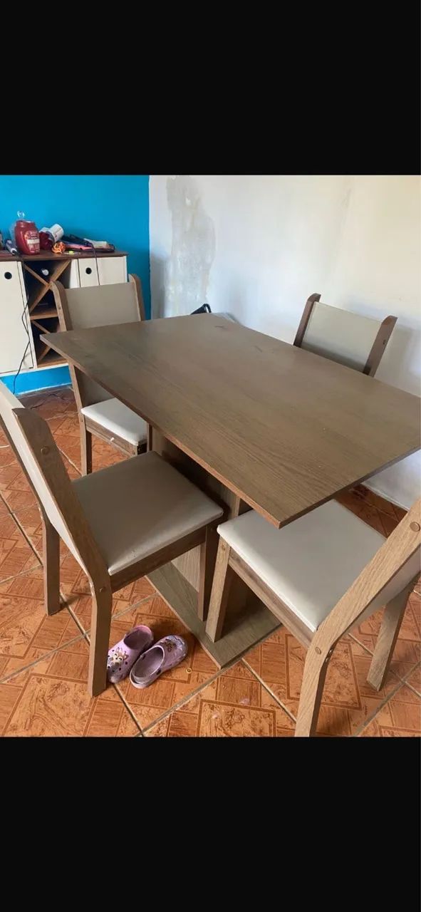 Vende se mesa/armario65566199348355120