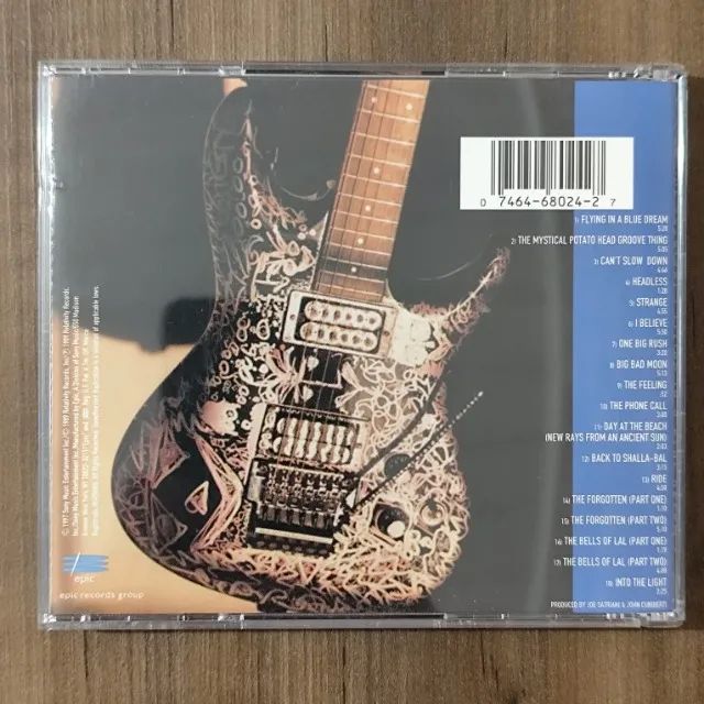 CD Joe Satriani - Flying In A Blue Dream *importado EUA - Foto 2