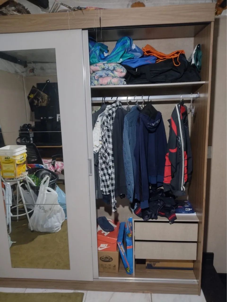 Guarda roupa