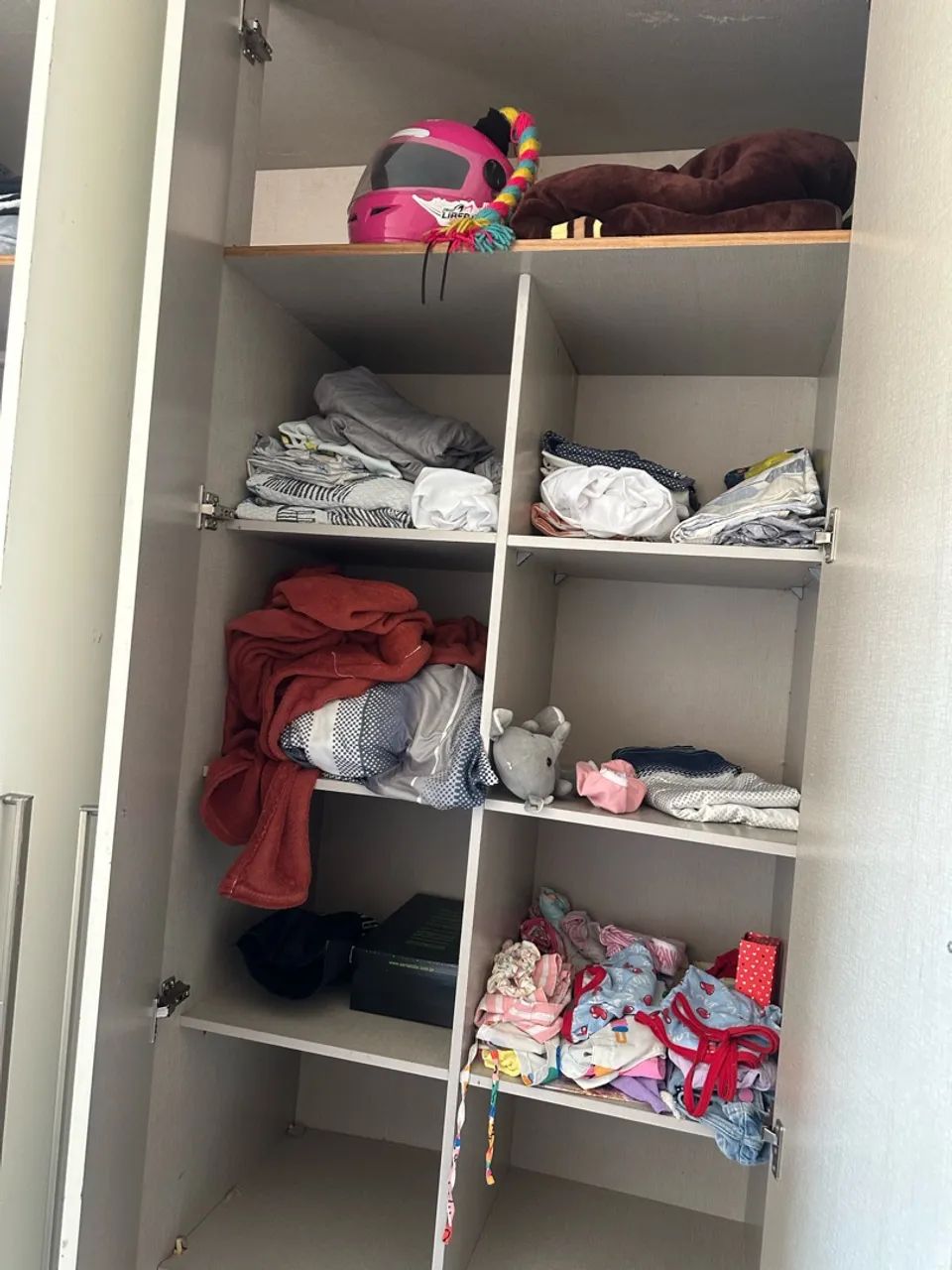 Vendo guarda roupas 6 portas  - Foto 4