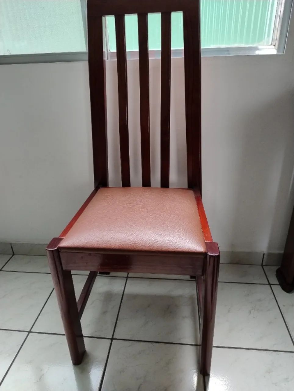 Mesa de jantar com 3 cadeiras - Foto 2