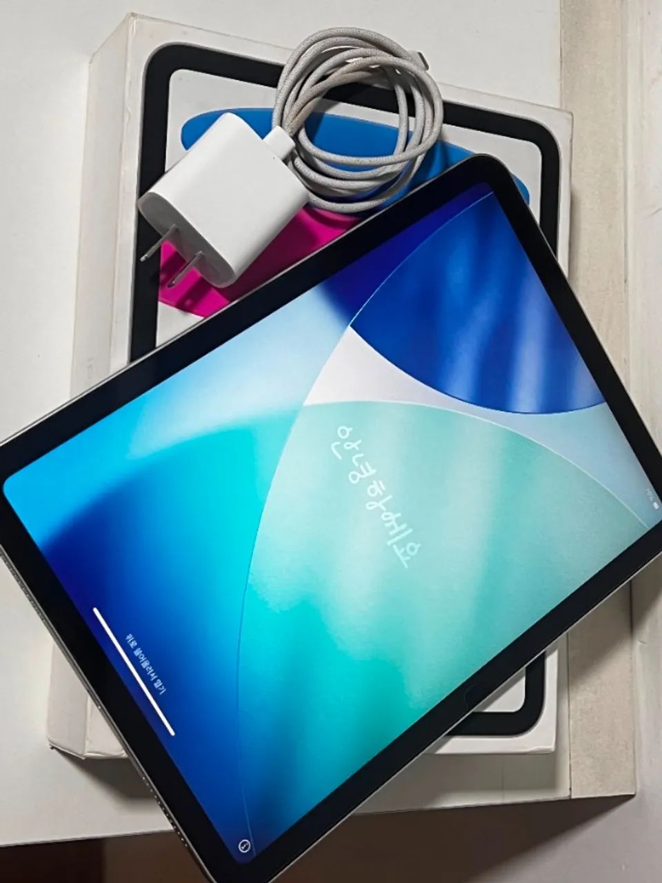 IPAD 10° GERAÇÃO - 64 GB PRATA  - Foto 5