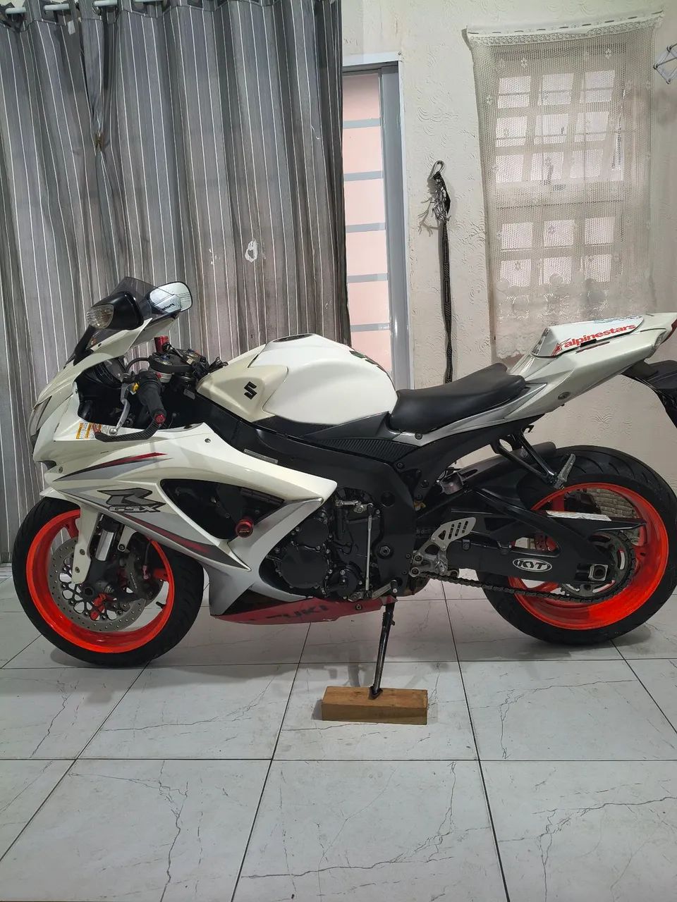 Srad 750 2011  - Foto 2