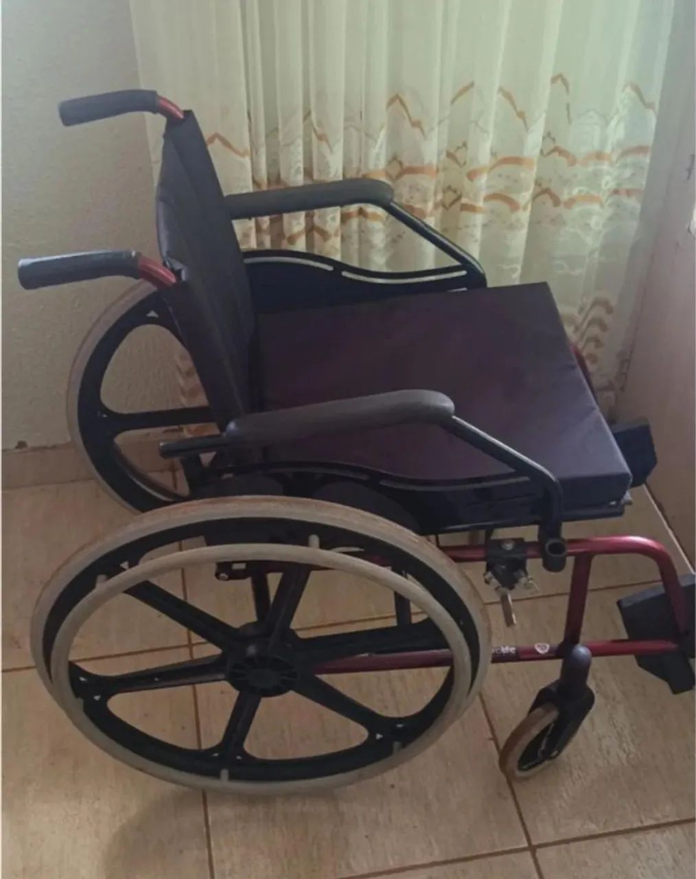 cadeira de rodas - Foto 2