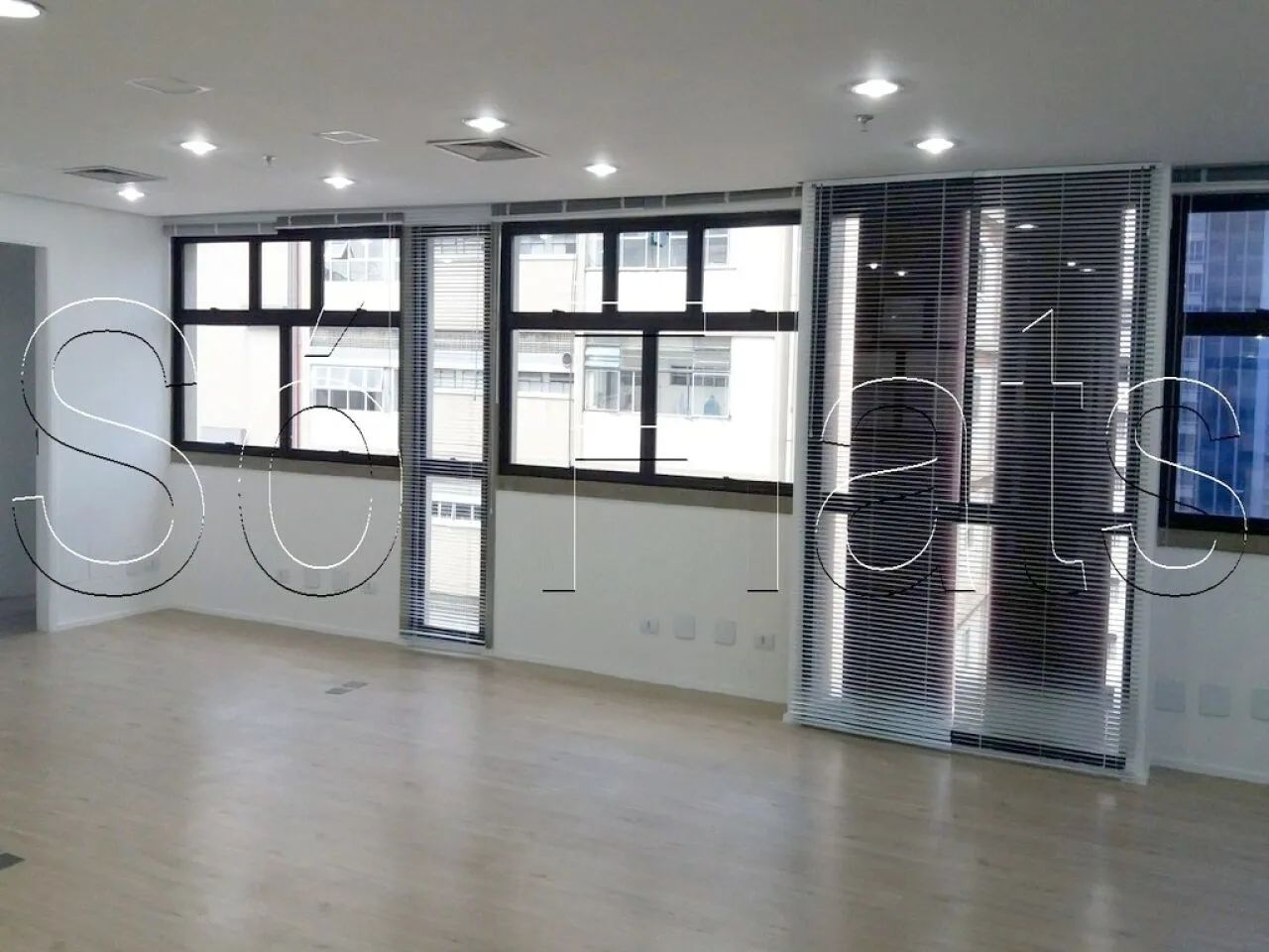 Condomínio Edifício City First, sala comercial 82m² e 2 vagas de garagem. - Foto 5