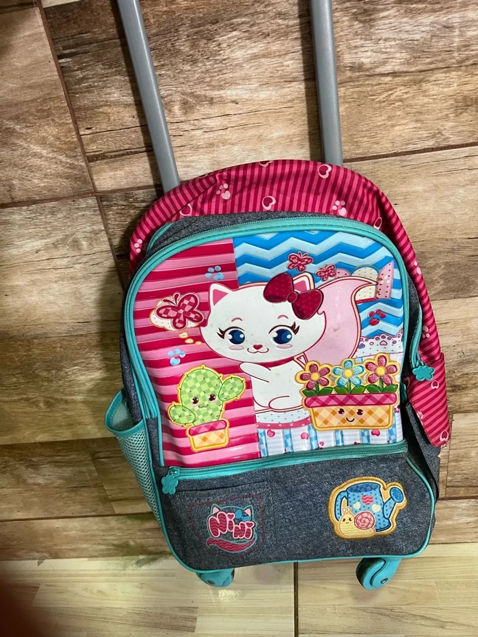 Kit Mochila rodinha infantil  - Foto 4