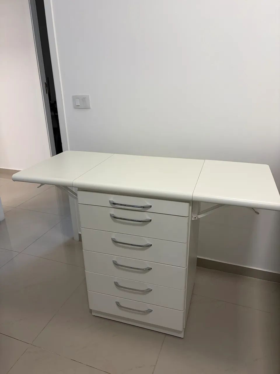 Gaveteiro Odontológico Branco Abas Dobráveis  - Foto 2