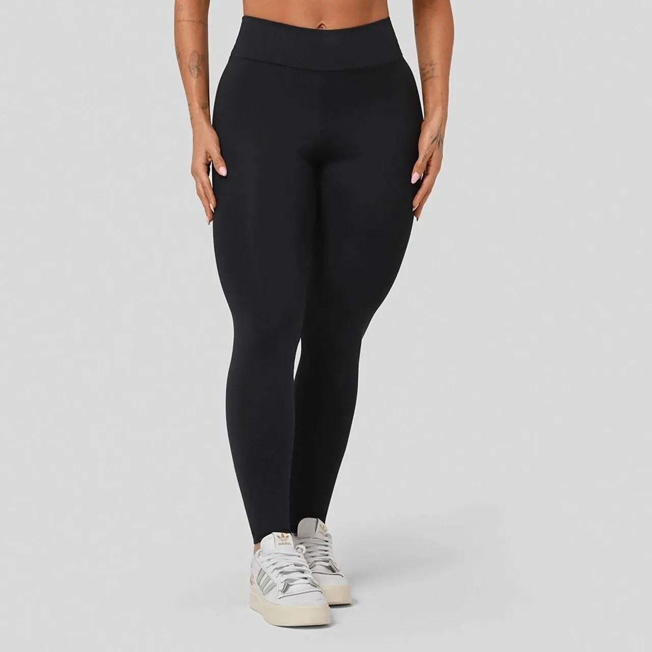 Calças Legging e Tops Fitness - Growth Suplementos (peças novas) - Foto 4