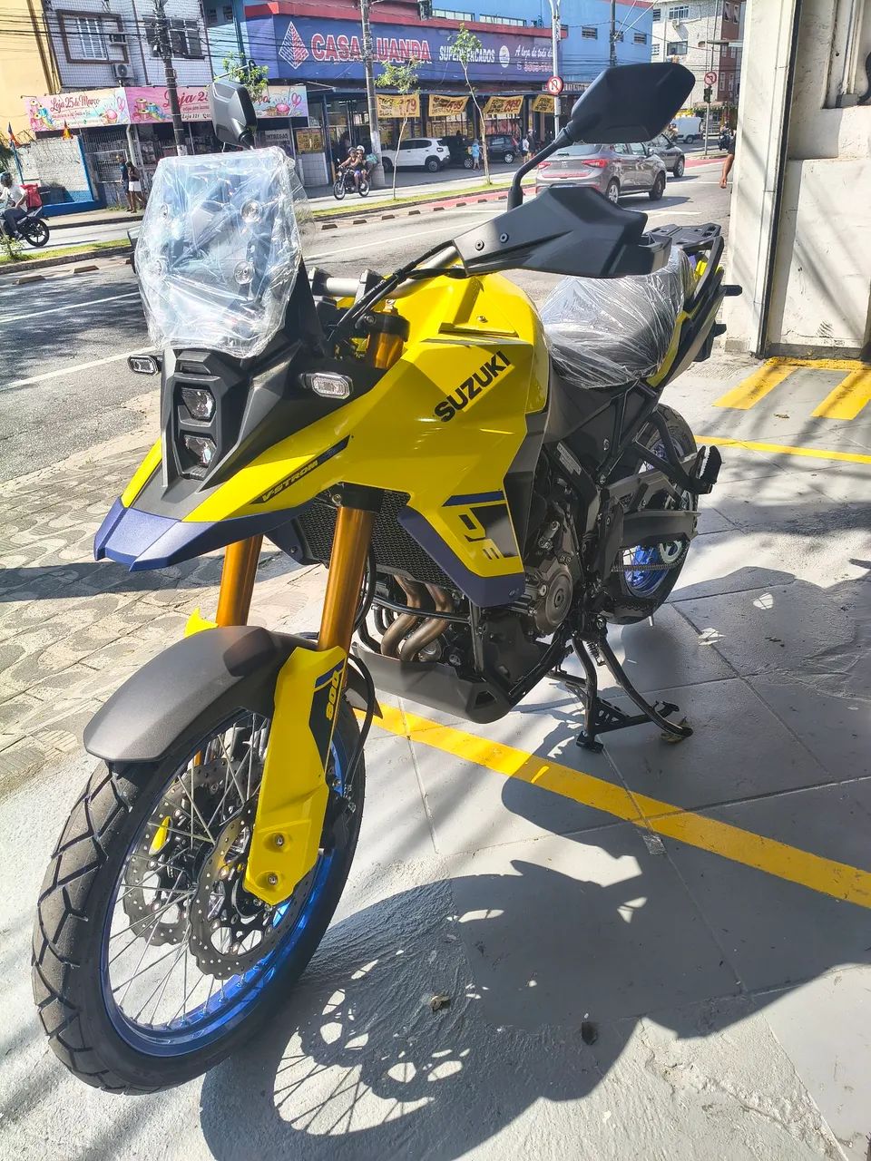 Suzuki VStrom 800 DE - Foto 3