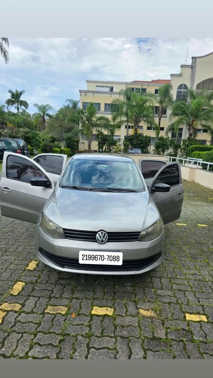 Volkswagen Voyage VOYAGE 1.6/1.6 City Mi Total Flex 8V 4p 2015