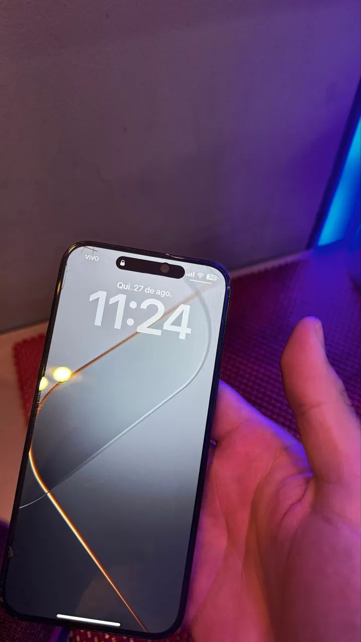 Vende-se iPhone 15 pro max - 512gb 