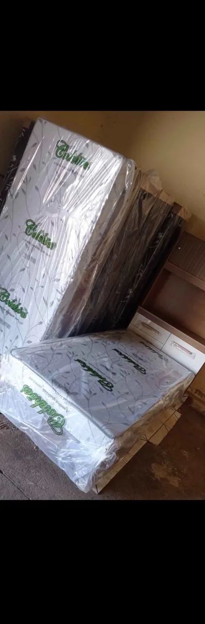 Cama box solteiro entrego hoje
