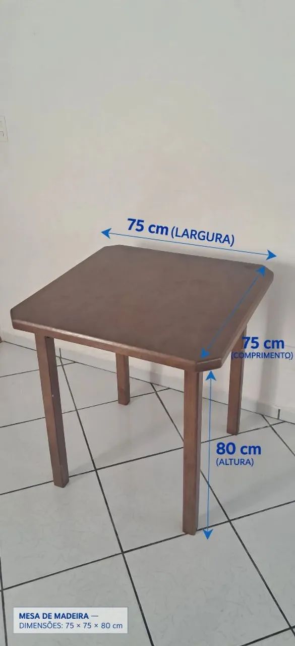 Mesa de madeira 4 lugares 