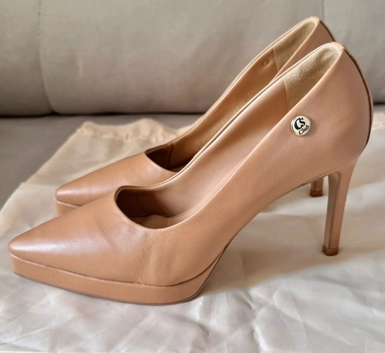 Scarpin Carmem Steffens Club