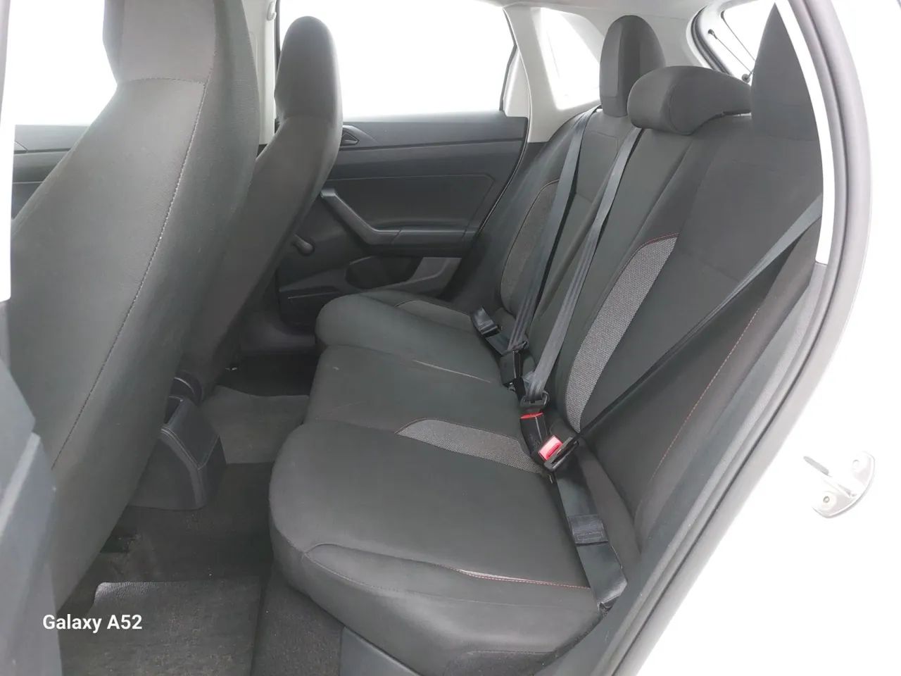 Volkswagen Polo Track 1.0 Flex 12V 5p, foto 17 de 18