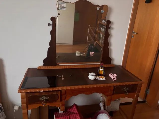 cama e penteadeira antiga  - Foto 2