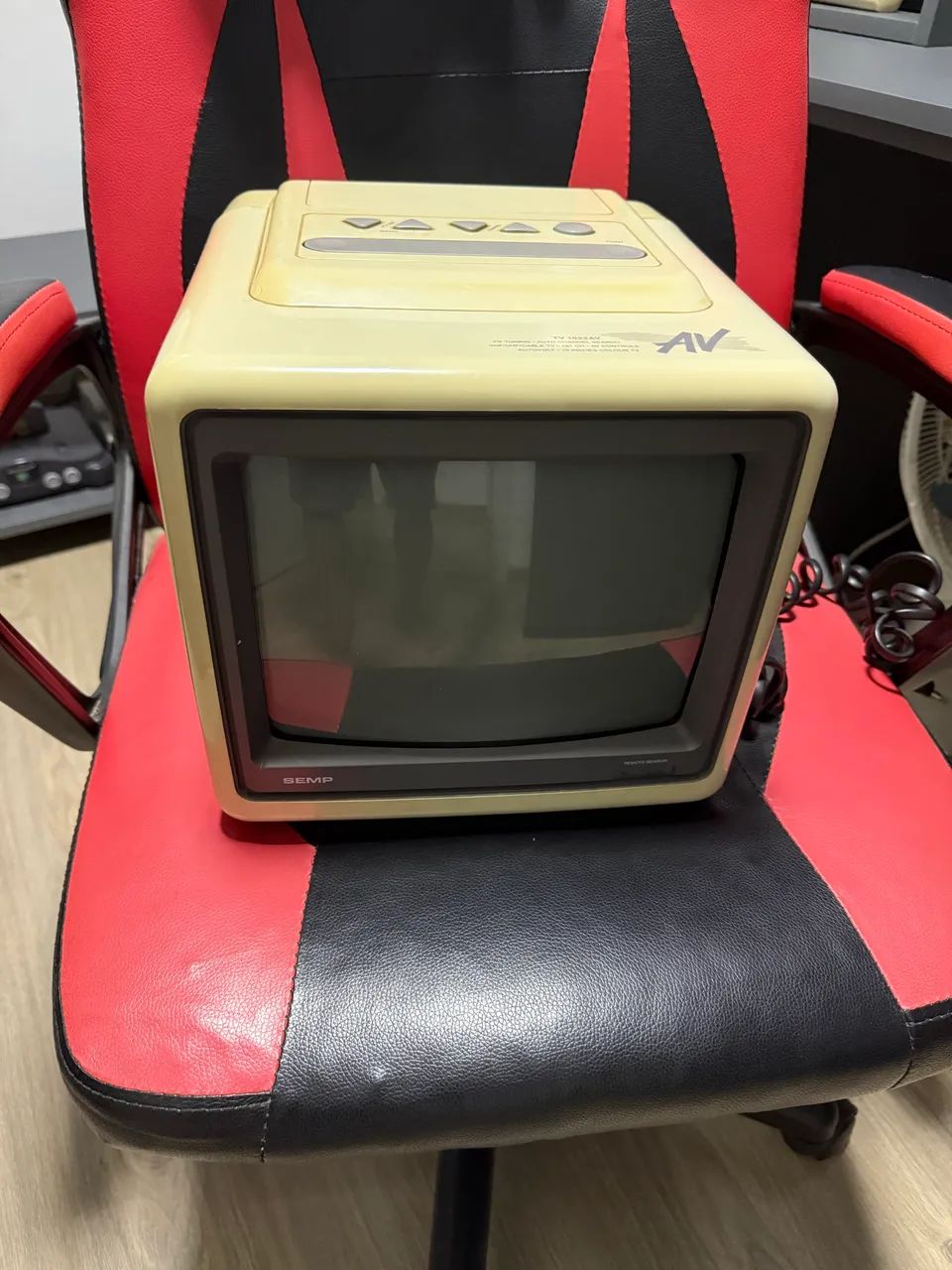 Tv Semp Toshiba 10 polegadas Retrô 