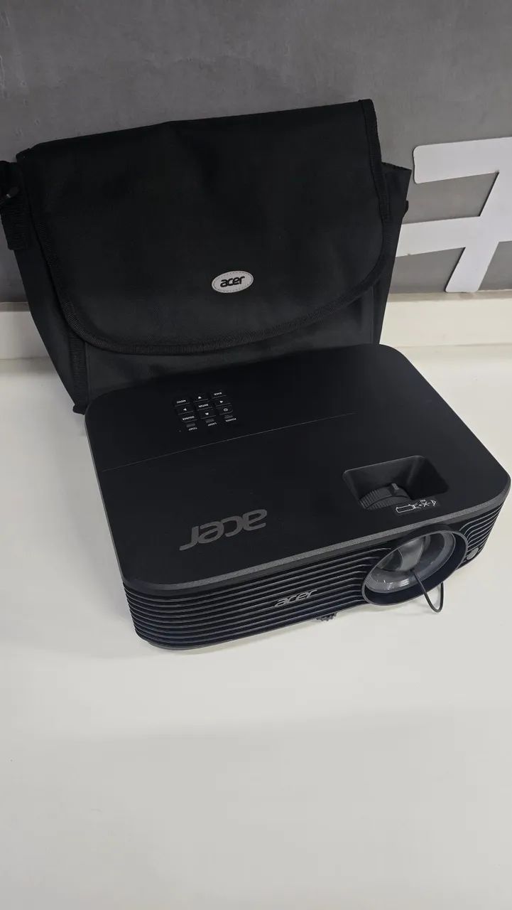 Projetor Acer com 4.800 lumens - Foto 3