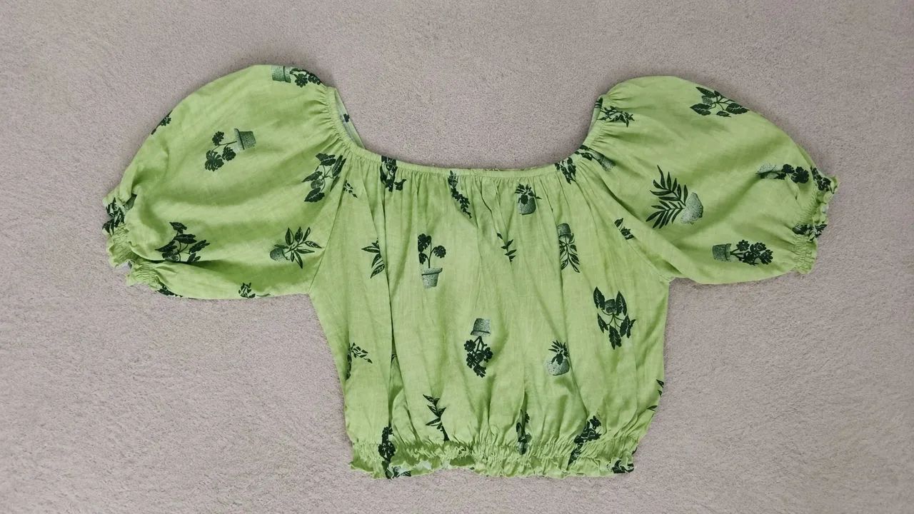 Blusas de vários modelos
