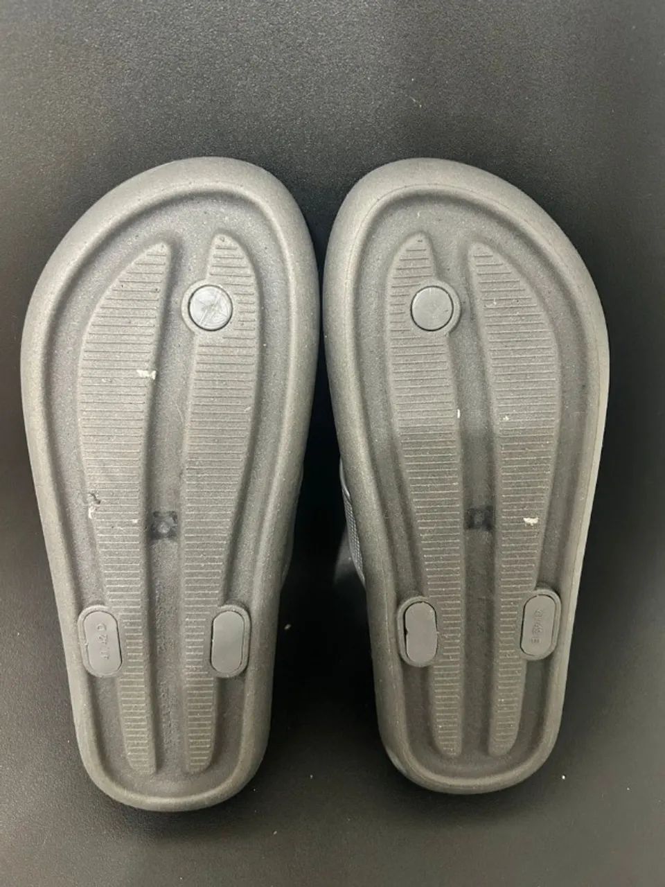 chinelo colcci masculino 41/42 - Foto 5