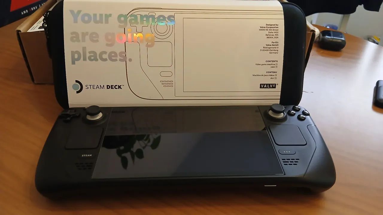 Steam Deck 512Gb LCD na caixa sem detalhes - Consoles de Vídeo
