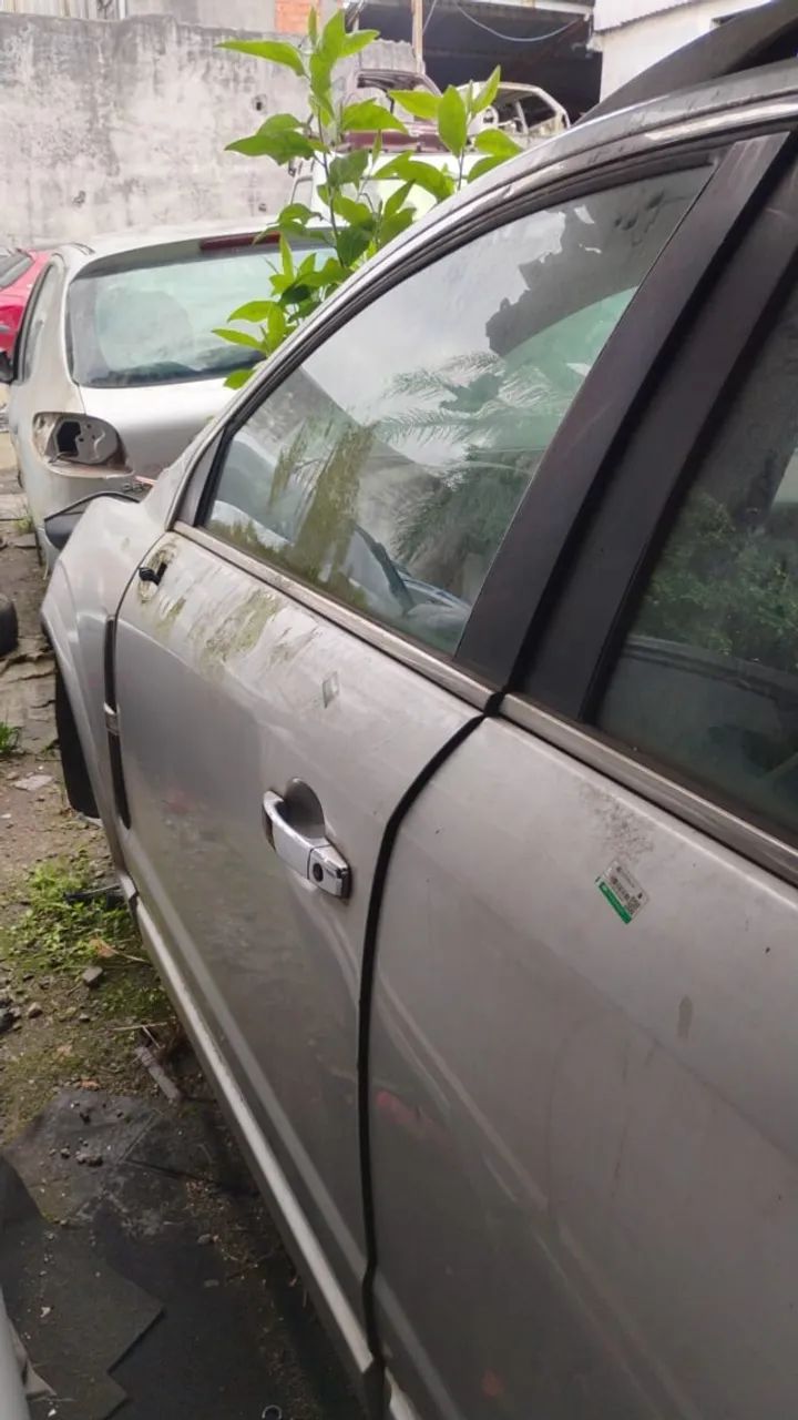 Porta D/E Captiva 
