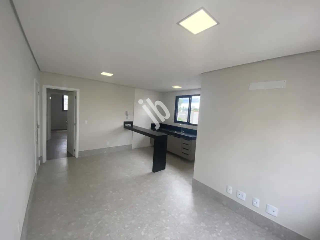 Prado  Apartamento semi-novo, 2 quartos, suíte - Foto 2