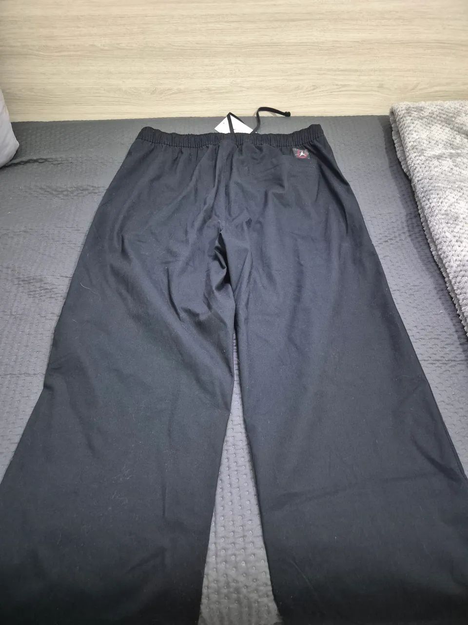 Calça Jordan Essentials Woven Masculina G - Foto 2