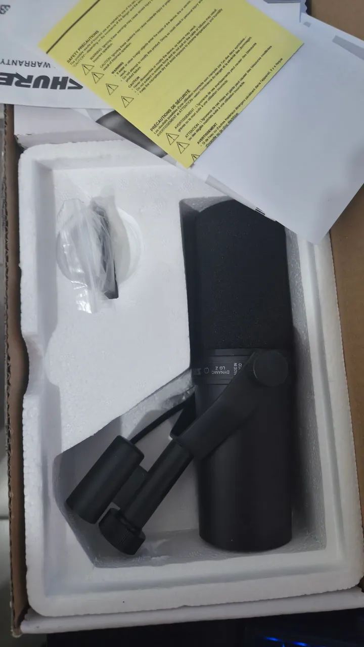 Vendo Microfone Shure SM7B