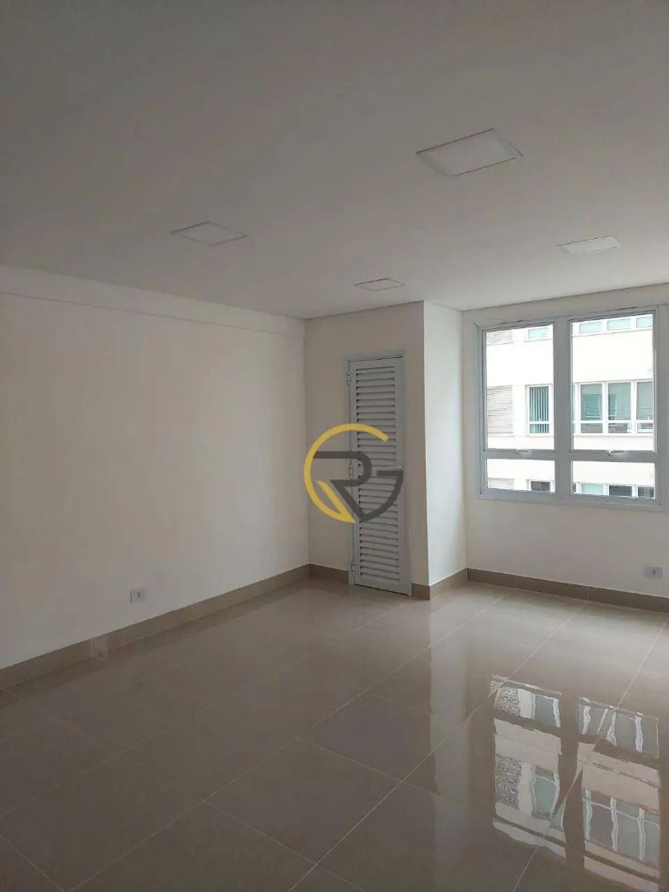 Sala Comercial à Venda  45 m² | R$ 480.000 - Foto 5
