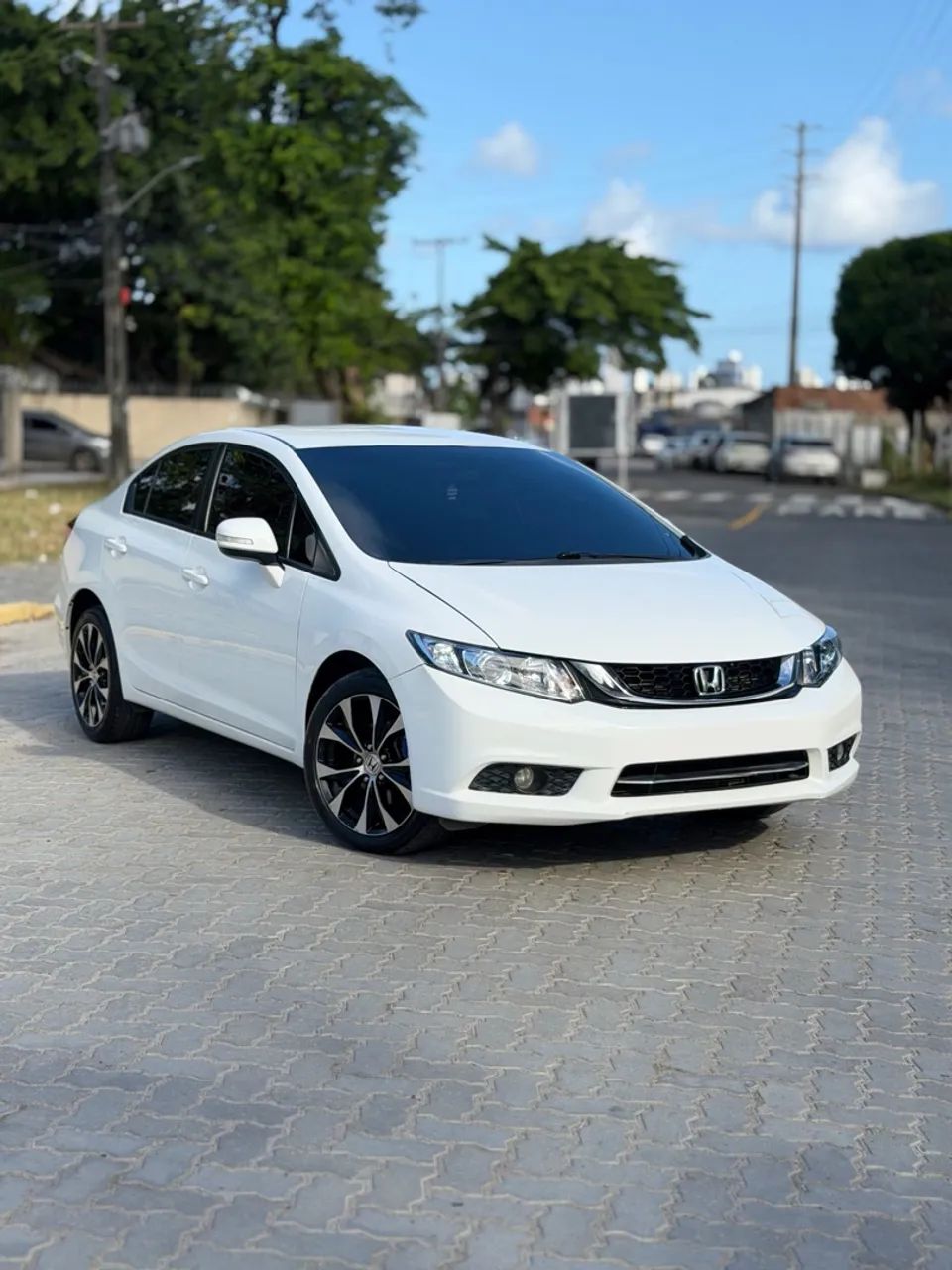 Honda Civic Civic Sedan LXR 2.0 Flexone 16V Aut. 4p 2016