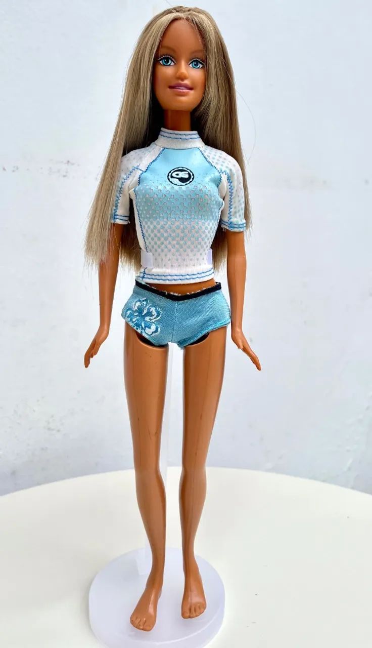 Barbie surfista 