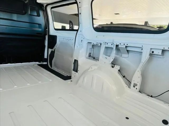 Citroen Jumpy 2.2 CARGO TURBO 2026 - Foto 4