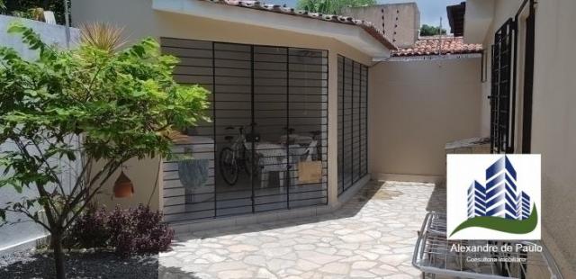 Casa com 3 quartos, 360 m² em pau amarelo, próximo a praia, toda reformada e com piscina - Foto 20