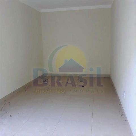 Casa de 2 pavimentos, com 3 quartos, no Bairro Novo Horizonte - Foto 2