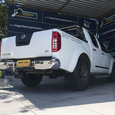 NISSAN FRONTIER 2013/2014 2.5 SV ATTACK 4X4 CD TURBO ELETRONIC DIESEL 4P MANUAL - Foto 4