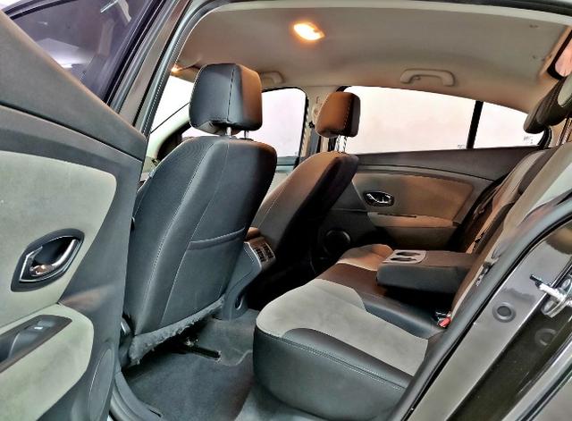 Renault Fluence Dynamique 2016 completíssimo. Licenciado 2019 com placa nova Mercosul - Foto 10