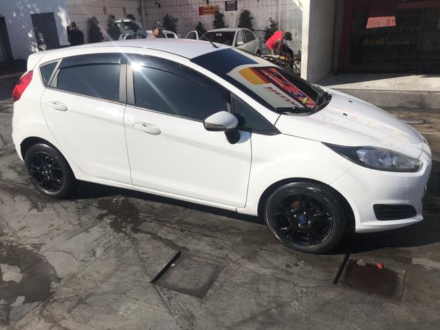 New Fiesta 2015 hatch com GNV - Foto 5