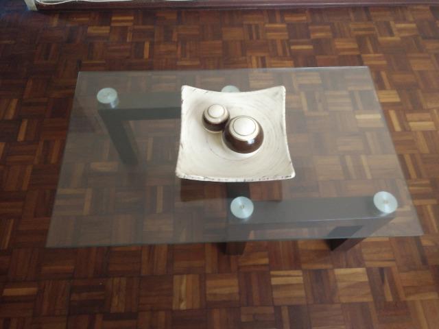 Mesa de centro com tampo de vidro temperado - Foto 2