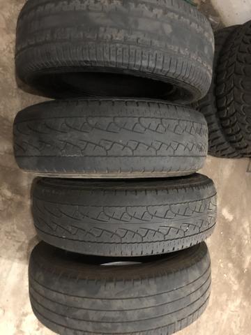 Pneus 225/65/R17