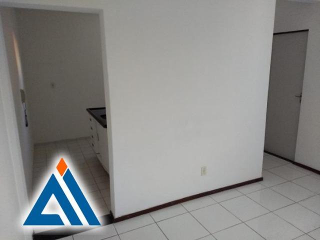 Apartamento de 2/4 em Condomínio - Foto 6
