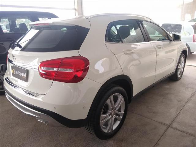 MERCEDES-BENZ GLA 200 1.6 CGI STYLE 16V TURBO FLEX 4P AUTOMÁTICO - Foto 4