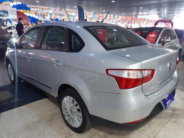 FIAT GRAND SIENA 1.6 MPI ESSENCE 16V 2013 - Foto 5